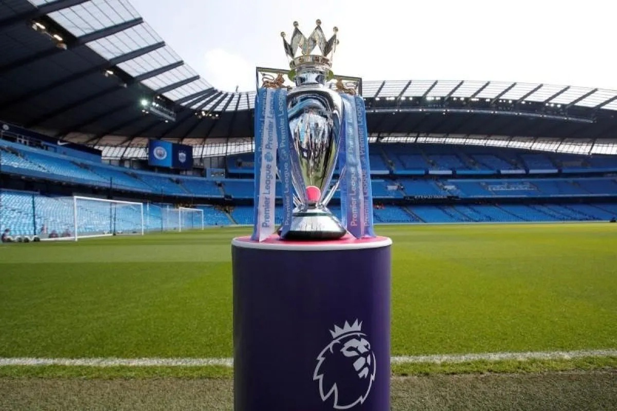 Hasil Liga Inggris: Liverpool Kalah, Derbi Manchester Imbang