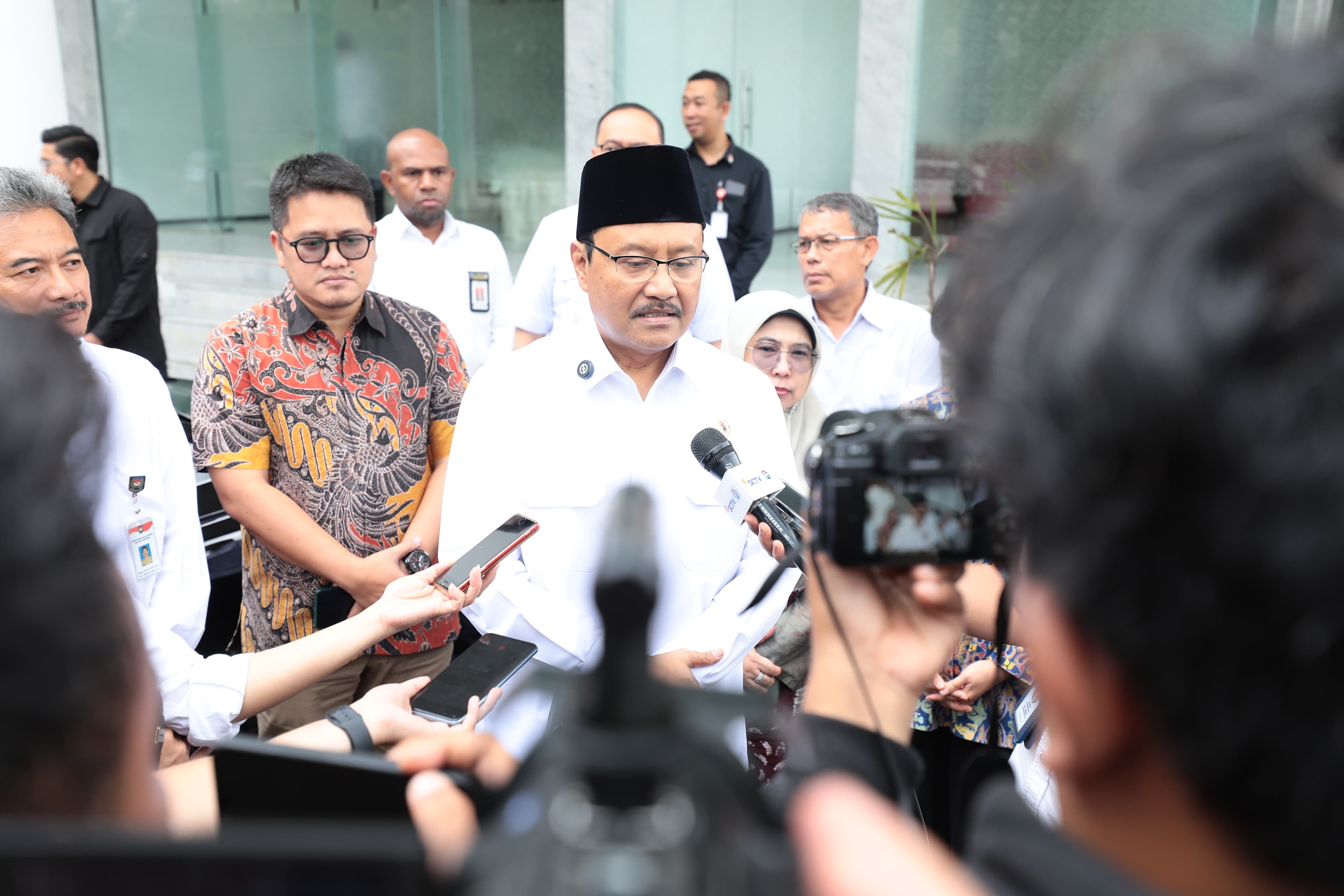 Mensos Ungkap Peluang Soeharto Jadi Pahlawan Nasional