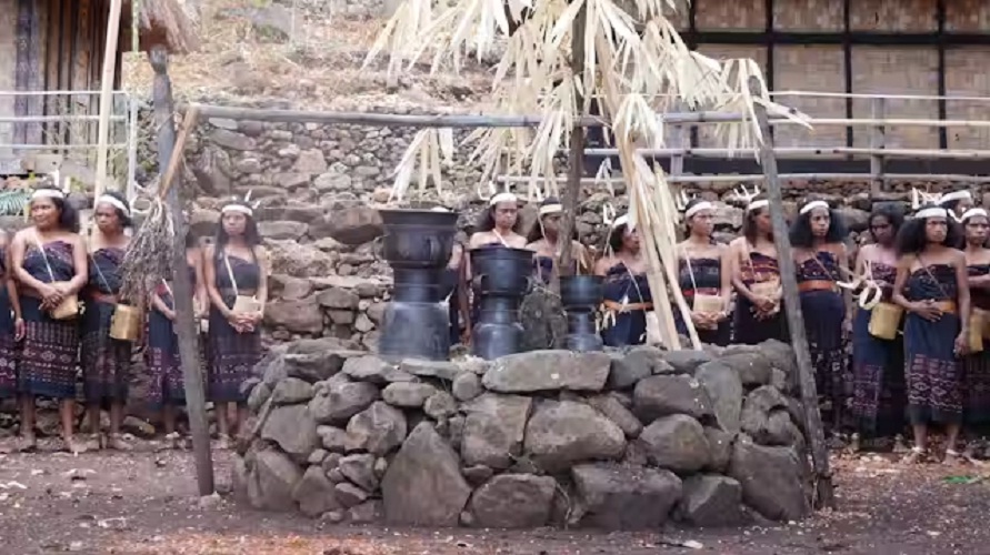 Kisah di Balik Genderang ‘Moko’, Alat Musik Sakral dari Kepulauan Alor-Pantar