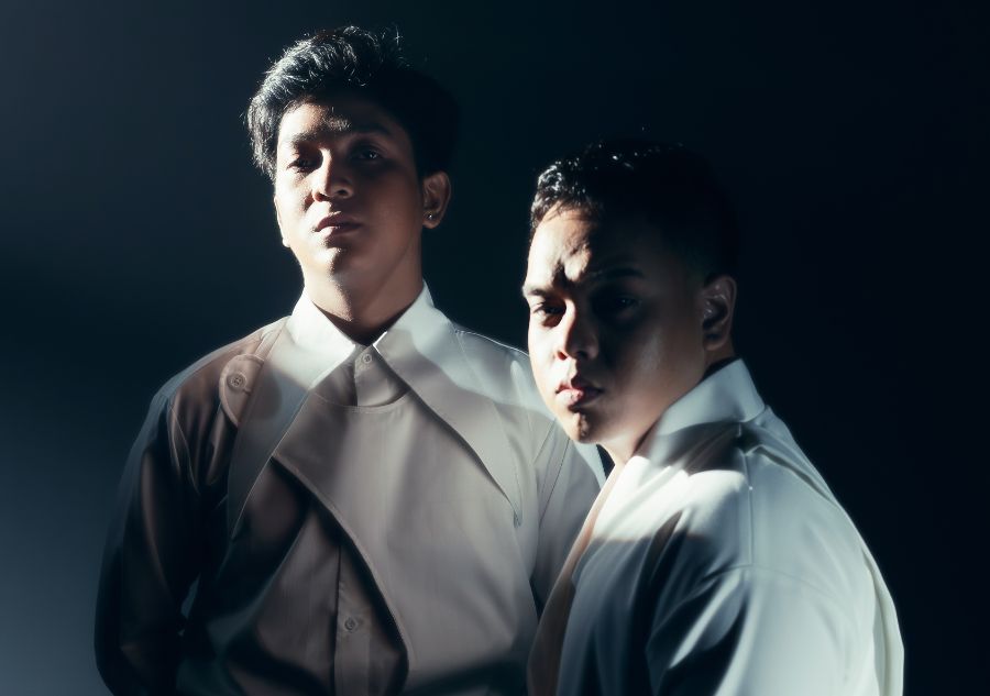 Duo Folks Daun Jatuh Rilis Ulang Lagu 'Dewi' yang Pernah Dipopulerkan Alexa