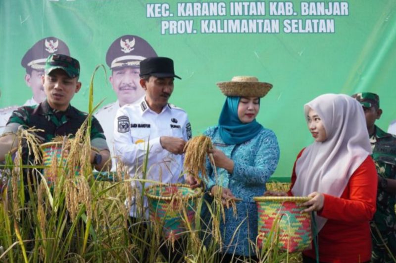 Bupati Banjar: Desa Awang Bangka Barat Jadi Contoh Ketahanan Pangan Daerah