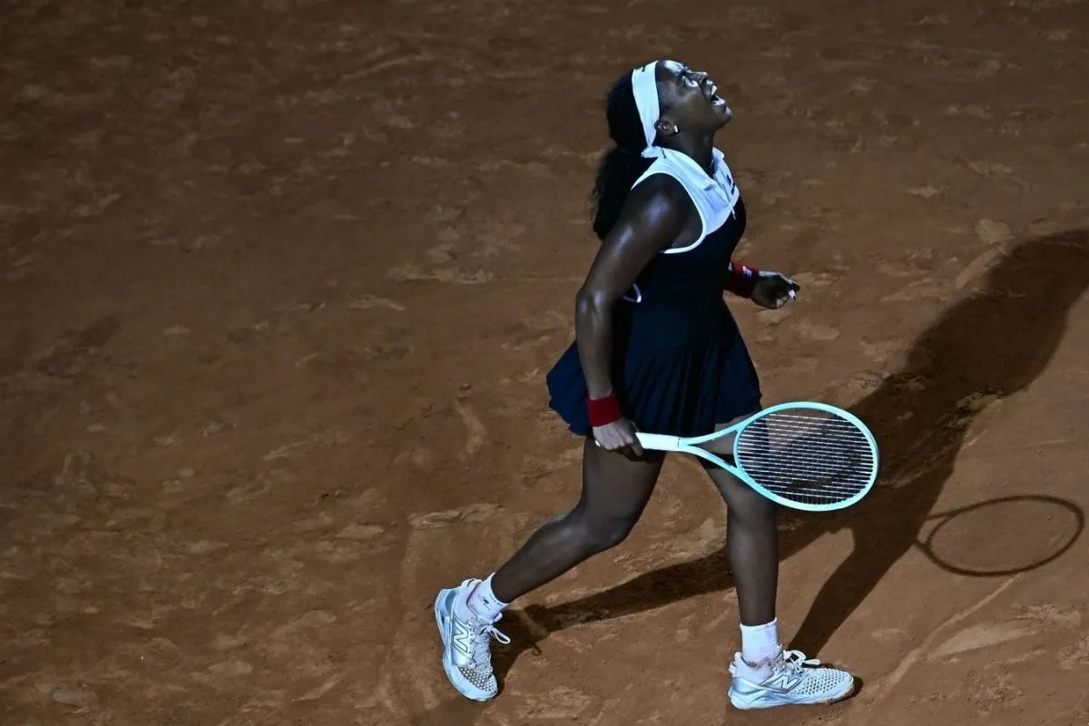 Coco Gauff Menang atas Zheng Qinwen dalam Pertarungan Epik Selama 3 Jam di Roma 