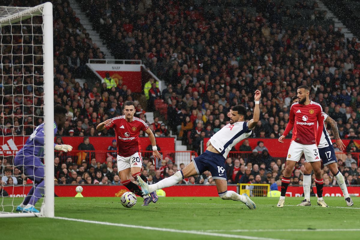 Final Liga Europa: Tiket Emas Liga Champions Jadi Jalan Keluar Bagi MU dan Spurs