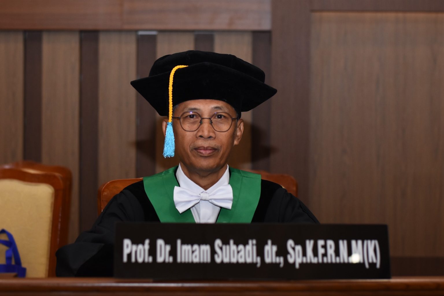 Guru Besar Unair Paparkan Bukti Ilmiah Manfaat Bekam dalam Dunia Medis
