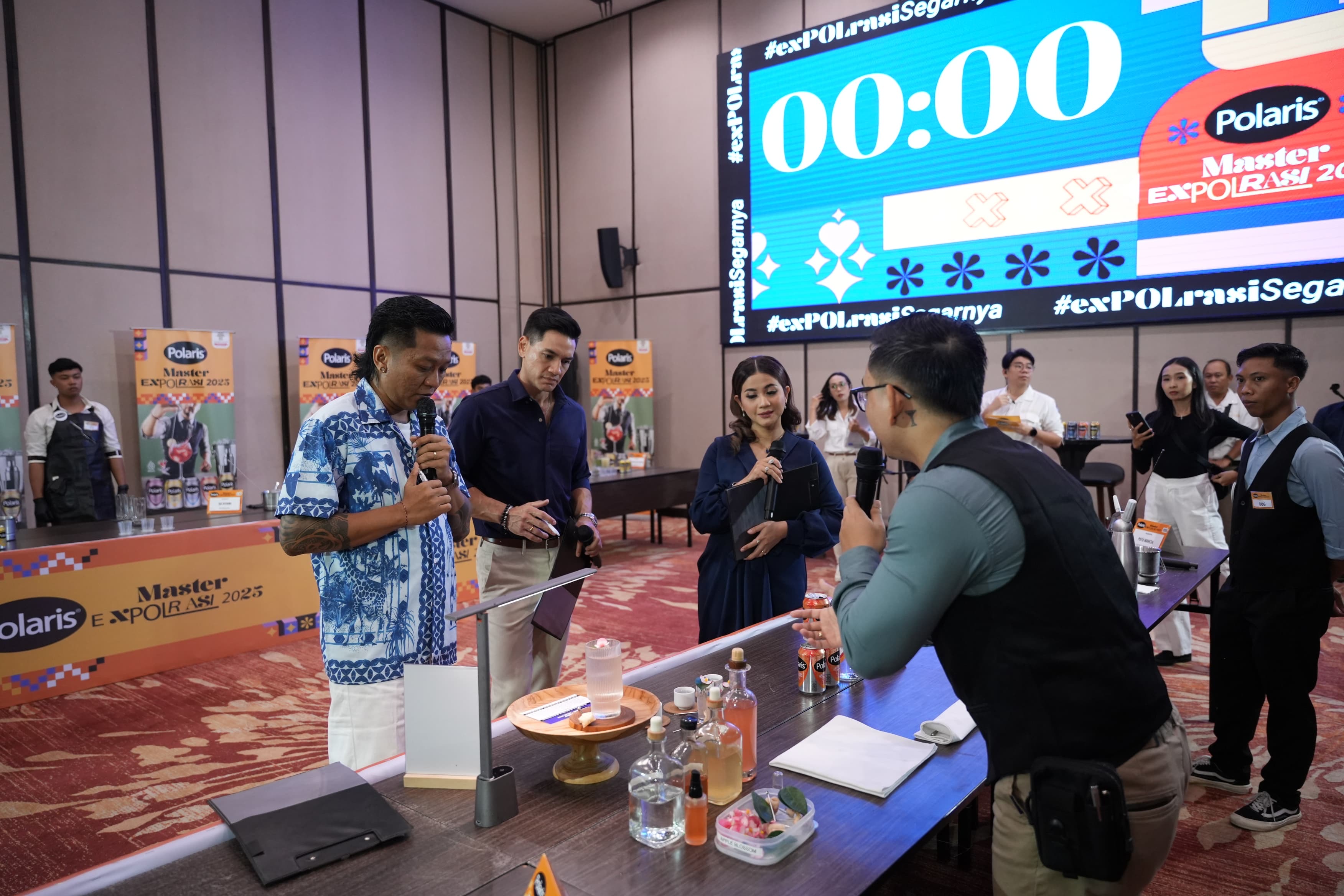 Dukung Industri F&B Dalam Negeri, Event Mixing Minuman Soda Diadakan di Bali 