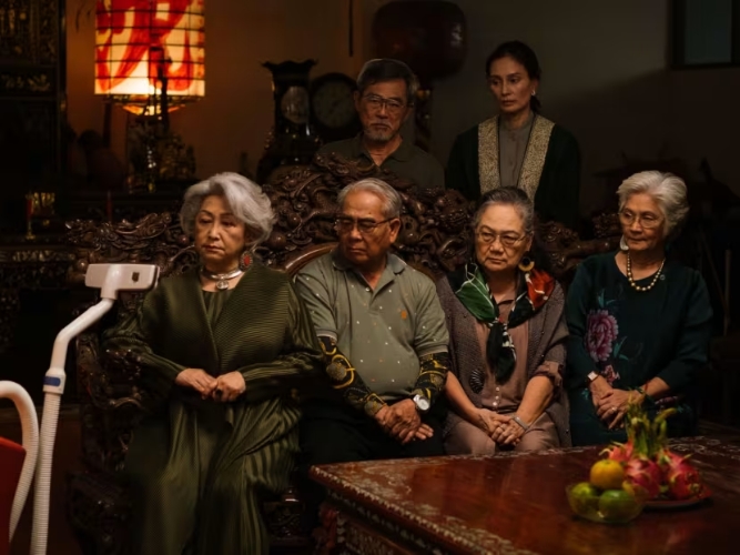 Film Thailand ‘A Useful Ghost’ Memenangkan Hadiah Utama di Critics Week di Festival Film Cannes