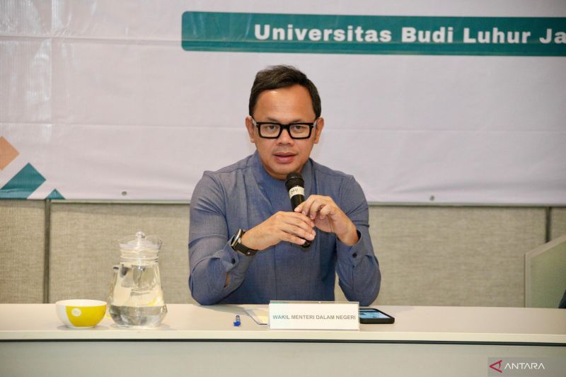 Wamendagri Ajak DPRD Kota Serang Kawal Program Strategis Pemerintah