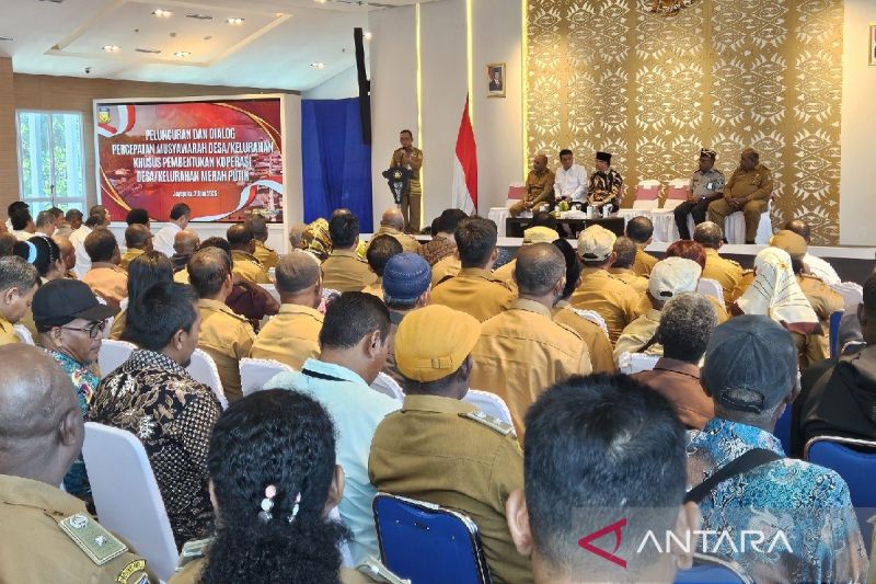 Gubernur Minta Pembentukan Koperasi Merah Putih Kontekstual Papua