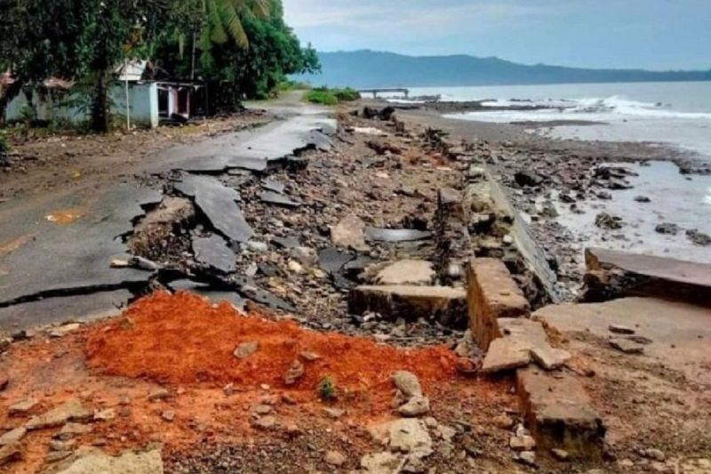 BMKG: Pesisir Maluku Berpotensi Dilanda Pasang dan Banjir Rob