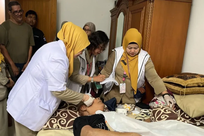 Keberadaan Pasukan Putih Mulai Dirasakan Warga Jakarta