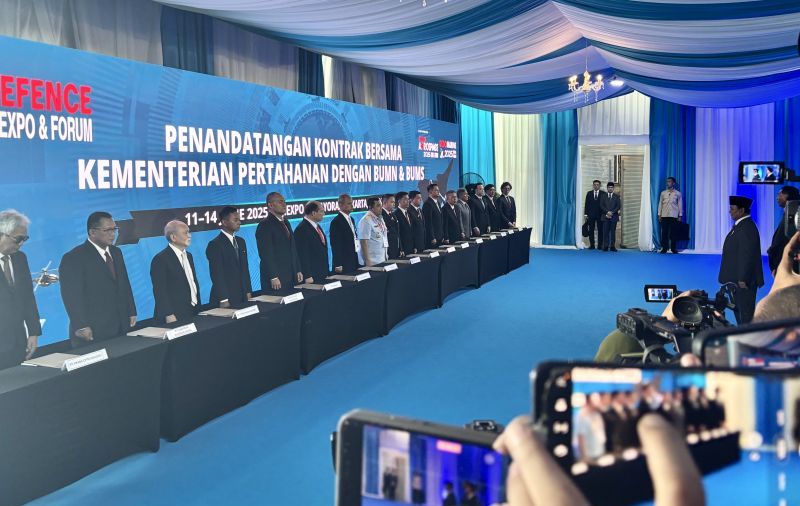 Presiden Prabowo Saksikan 27 MoU Senilai Rp33 Triliun Diteken pada Hari Pertama Indo Defence Expo