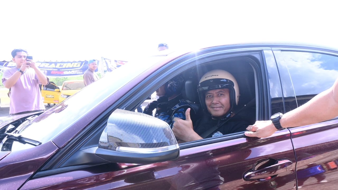 Jelang Hari Bhakti TNI AU ke-78, Danlanud Sultan Hasanuddin Resmi Buka Kejuaraan Dragrace Kejurprov Sulsel Putaran 2
