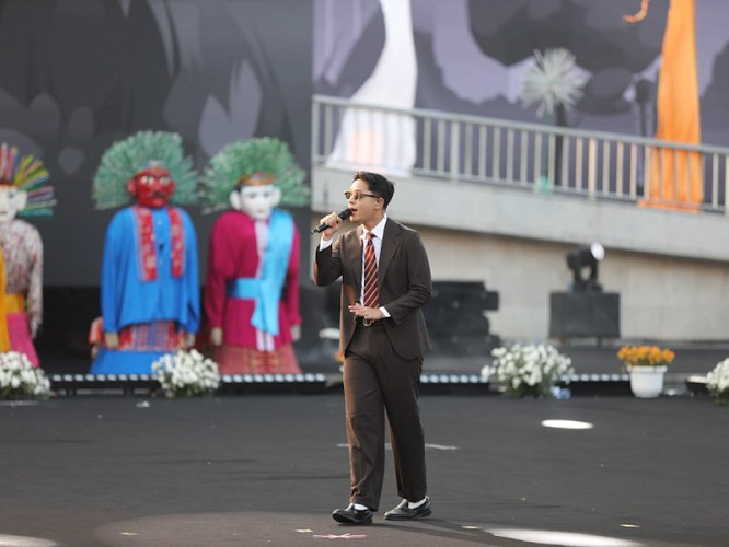 Aksi Adhikara Awali Kemeriahan Malam Puncak Perayaan HUT Jakarta