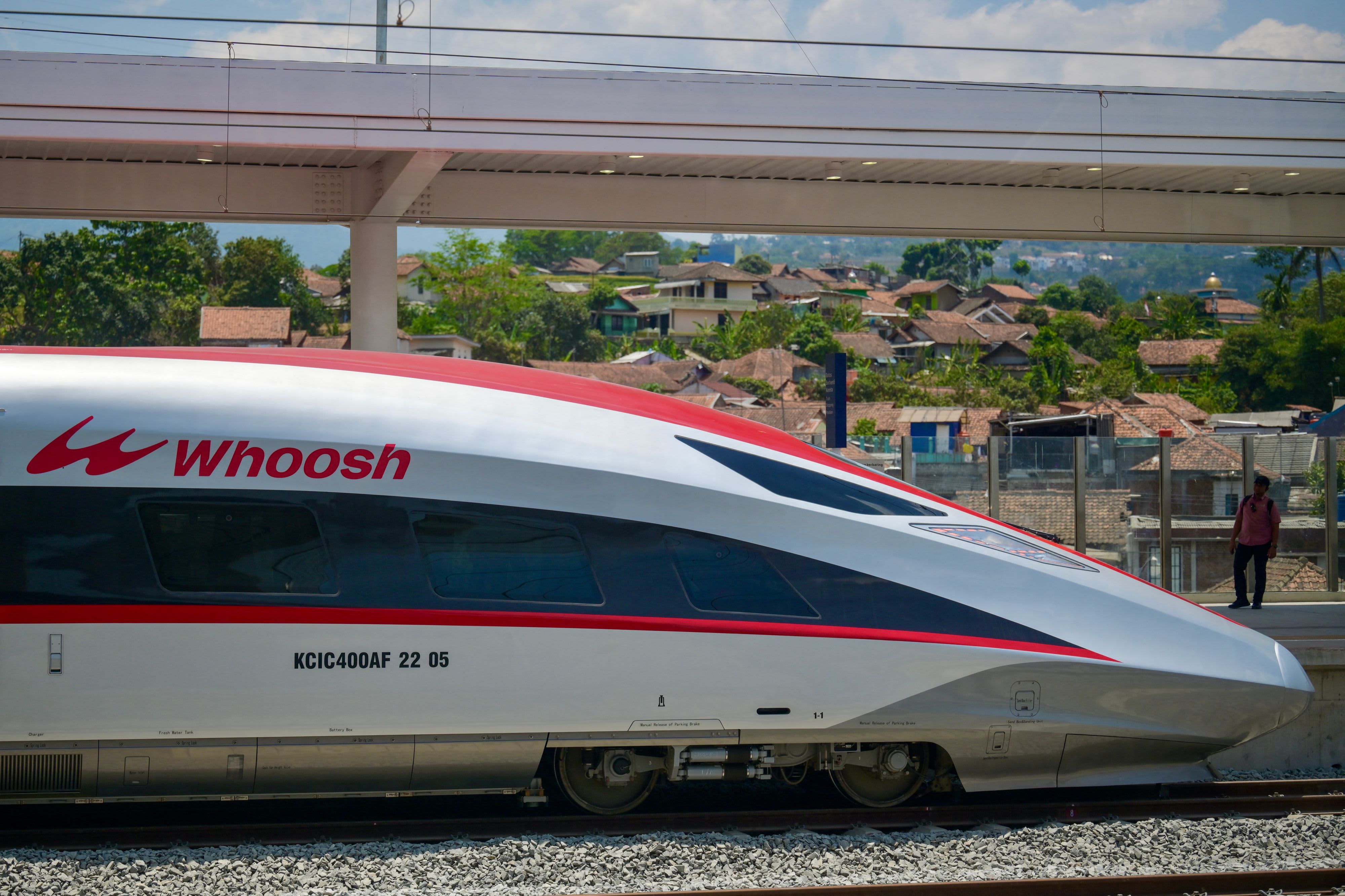 KAI Hadirkan Promo Diskon 20 Persen Tiket Whoosh Jakarta-Bandung