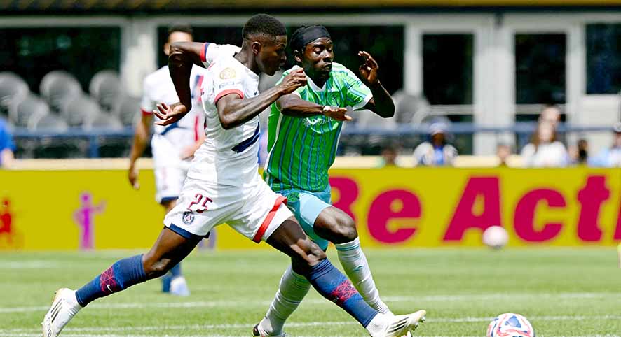 PSG Melaju, Atletico Tersingkir Tragis