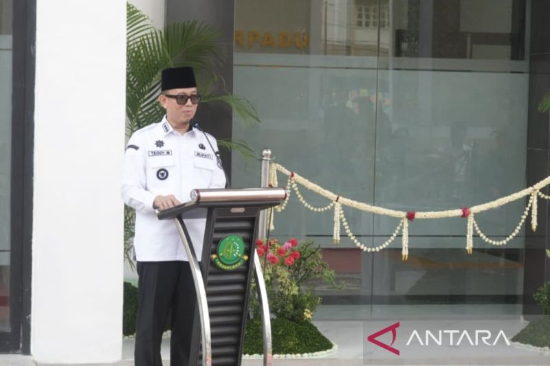 Pemkab OKU Anggarkan Dana Program Seragam Sekolah Gratis Rp10 Miliar