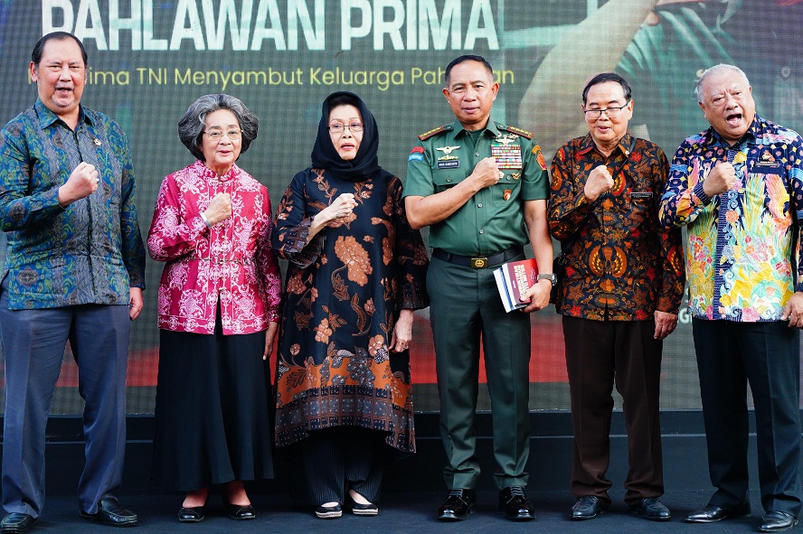 Pahlawan Boleh Gugur, Tapi Semangat Juangnya Hidup dalam Darah Prajurit TNI