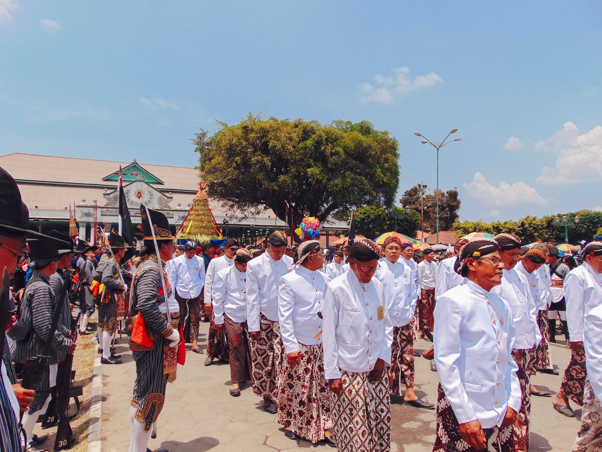 Kota Singkawang Menggelar Kirab Budaya Jawa untuk Pertama Kali