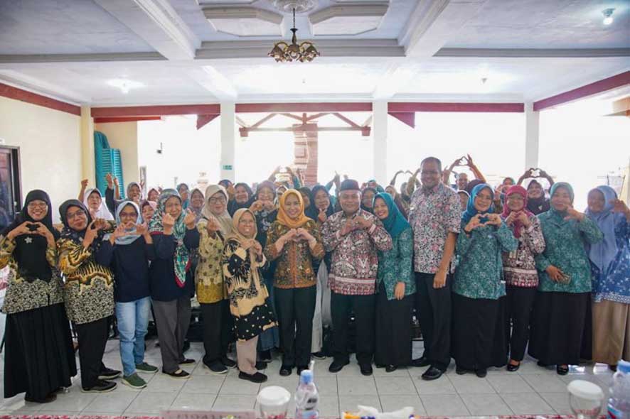 Meningkatkan SDM Lansia Lewat Program Sekolah Lansia Tangguh