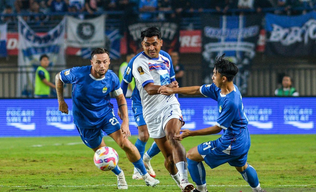 Persib Bandung Mulai Menuai Buah Pengusiran 14 Pemain Andalan, Dipecundangi Port FC