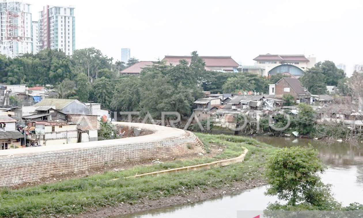 Kurangi Banjir, Prioritaskan Normalisasi Sungai Ciliwung