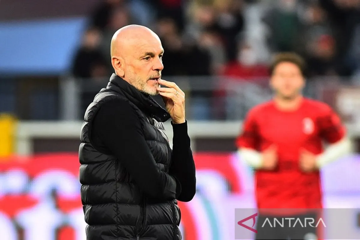 Fiorentina Resmi Tunjuk Stefano Pioli Sebagai Pelatih Baru