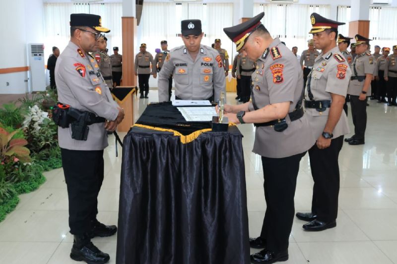 Polda Papua Mutasi para Pejabat Lingkungan Internal