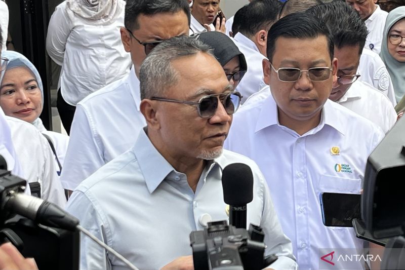 Zulhas Sebut Masalah Beras Oplosan Diantisipasi Lewat Kopdes Merah Putih 