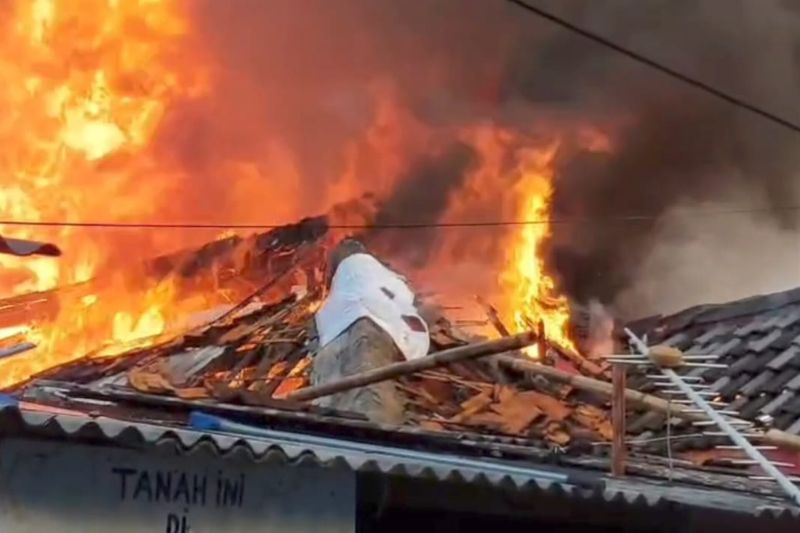 Fakta Baru: Empat Korban Tewas Akibat Kebakaran di Tebet adalah Anak-anak Usia 3-13 Tahun