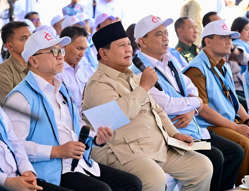 Panglima TNI Dampingi Presiden RI Luncurkan 80.000 Koperasi Desa Merah Putih