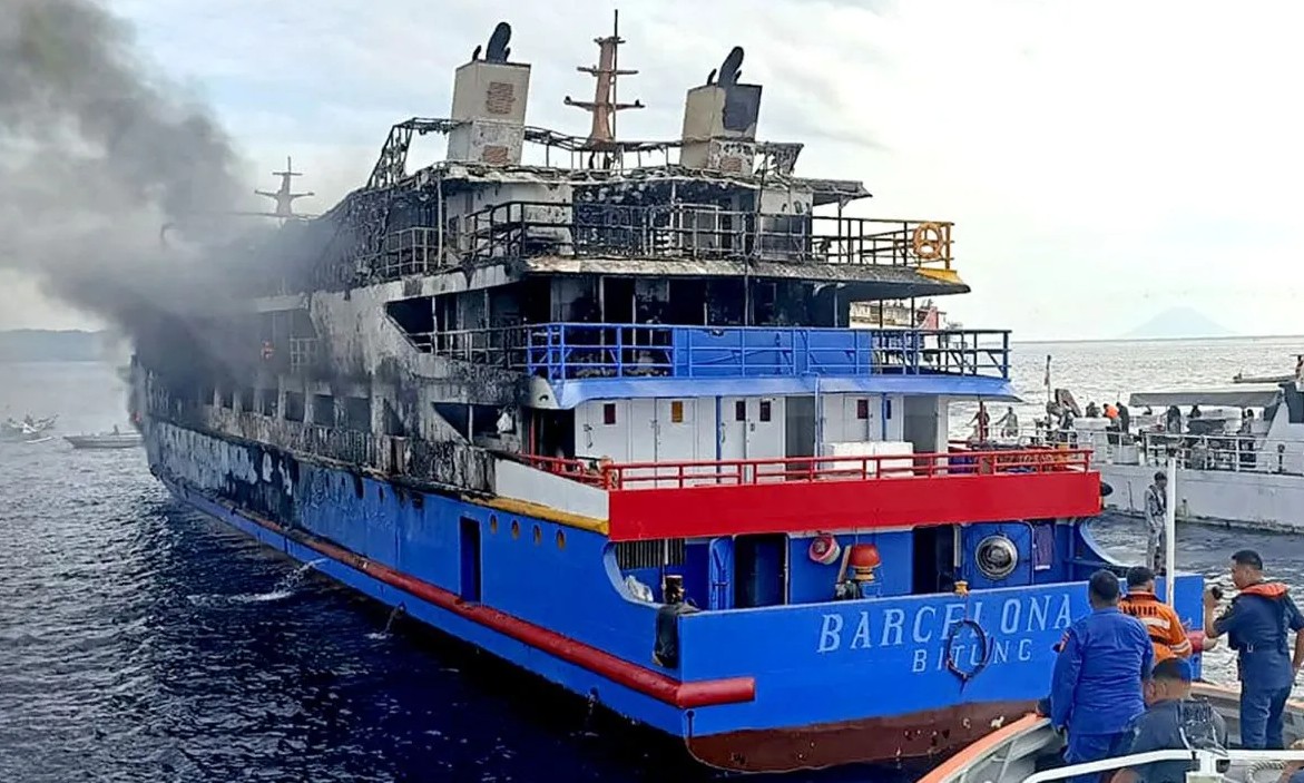 Fakta Tragedi KM Barcelona! 571 Penumpang Dievakuasi, Manifes Cuma Catat 280