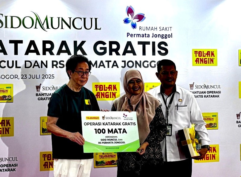 Sido Muncul Wujudkan Kepedulian dengan Operasi Katarak Gratis, 100 Warga Bogor Kini Kembali Melihat Dunia Lagi 