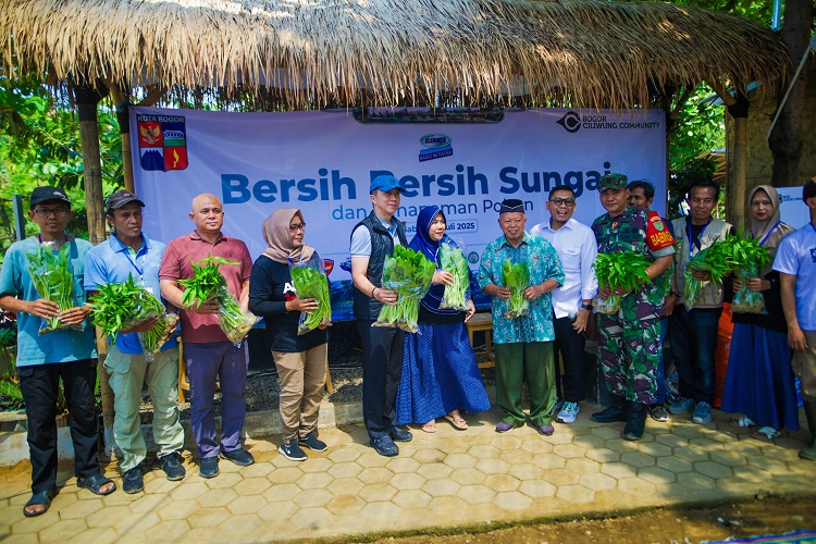 Peringati Hari Sungai Nasional, Pemkot Bogor Bebersih Ciliwung