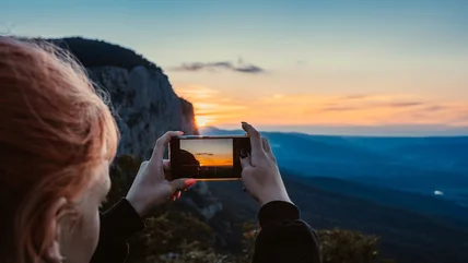 iPhone-17 Pro Bakal Hadir dengan Lompatan Zoom Optik 8× dan Fitur Kamera Profesional