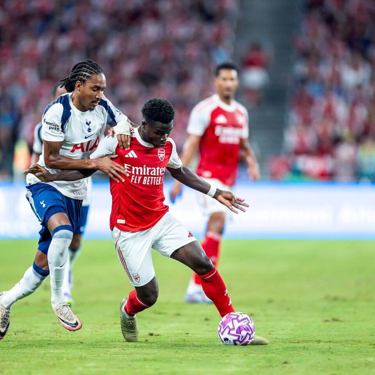 Arsenal Sukses Atasi MU, Chelsea Pincang