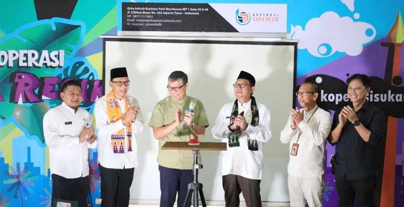 Pemprov DKI Fasilitasi Jual Beli Maggot dengan Platform Digital eMaggot, Masyarakat Mengapresiasi  