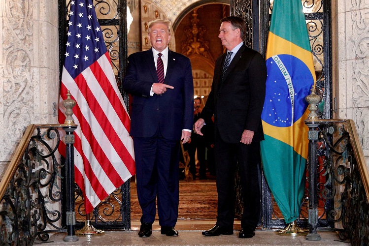 Mantan Presiden Brasil Jair Bolsonaro Dihukum Tahanan Rumah, AS Meradang