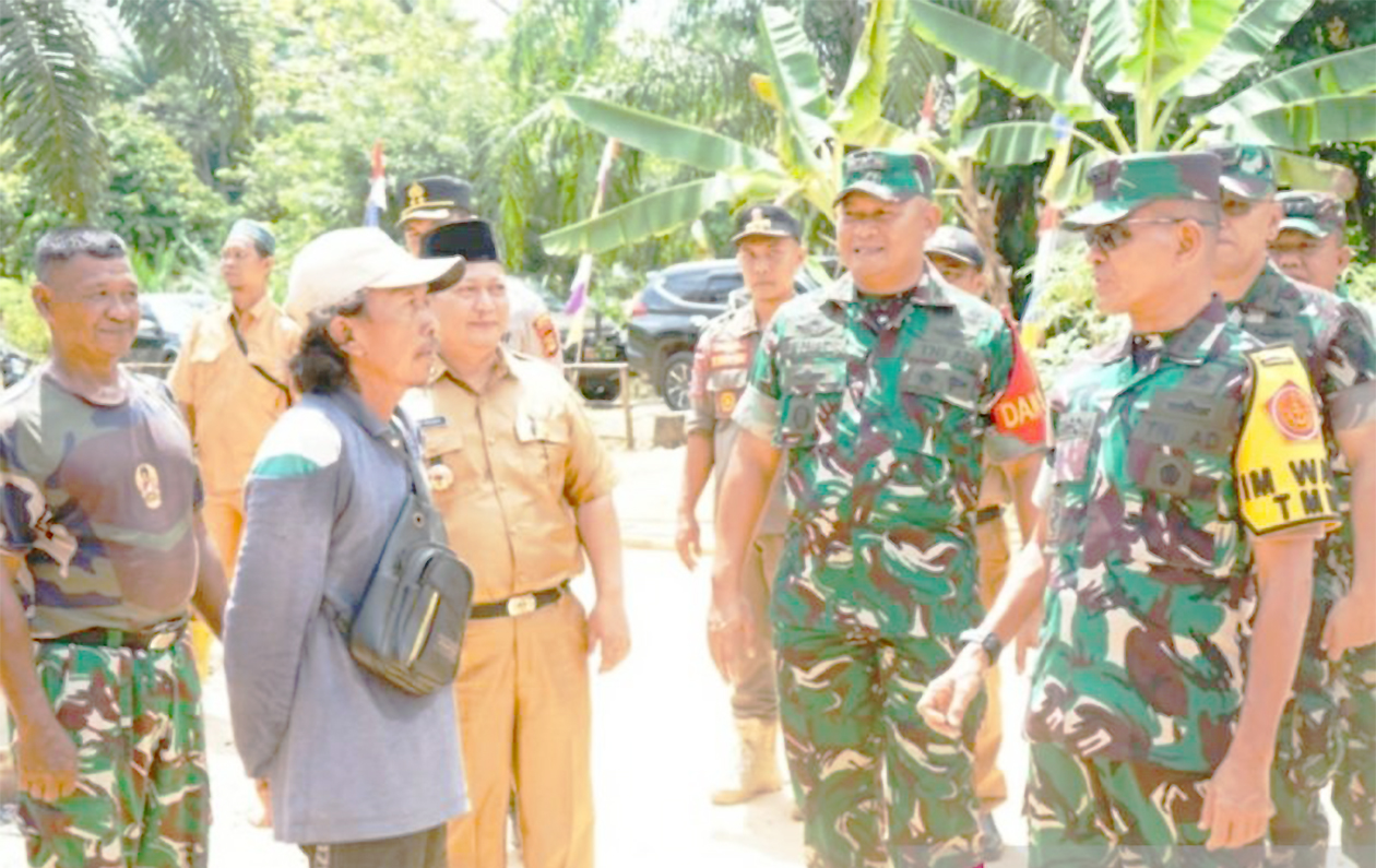 Korem 044/Gapo Kawal TMMD ke-125 di Lubuk Linggau, Fokus Perbaikan Rumah dan Jalan Desa