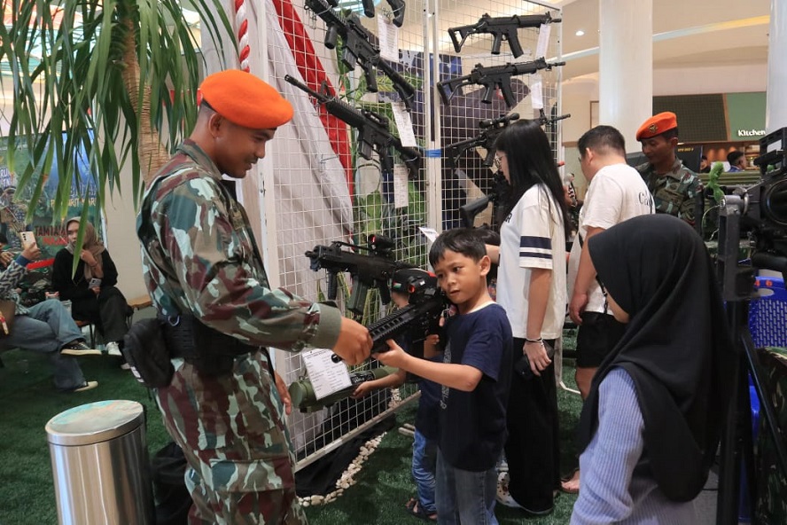Peringatan HUT RI Ke-80: Lanud Sultan Hasanuddin Gelar Pameran Alpalhankam di Makassar