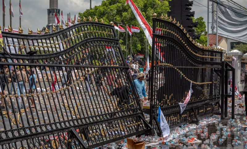 Kapolri Sebut Demonstrasi Pelengseran Bupati Pati Berjalan Terkendali