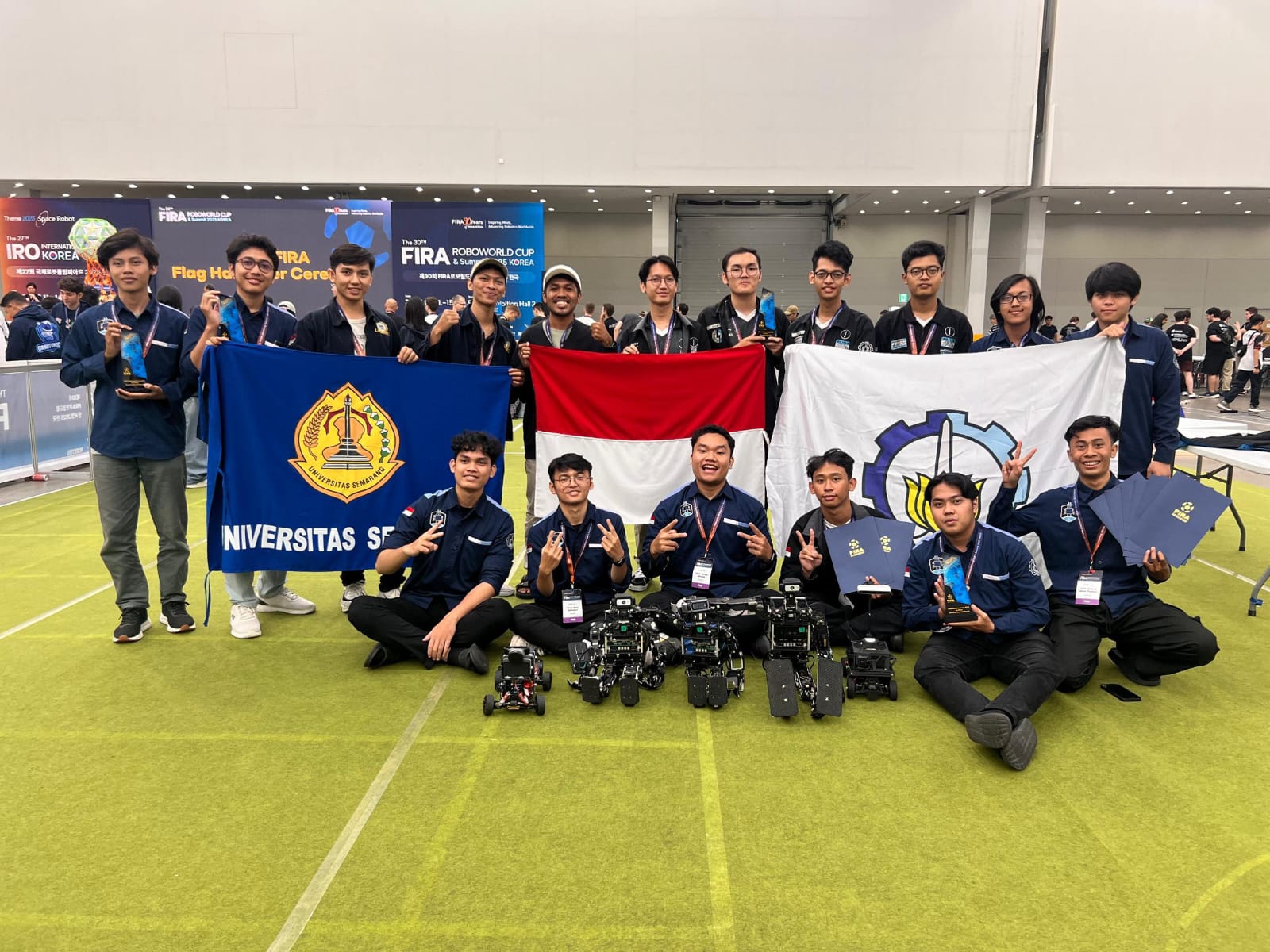 Tim Robotika ITS Borong 16 Gelar di Korea Selatan
