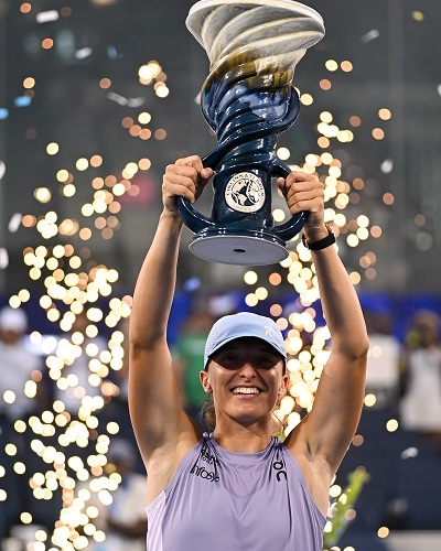 Swiatek Rebut Gelar WTA Cincinnati Open Usai Taklukkan Paolini