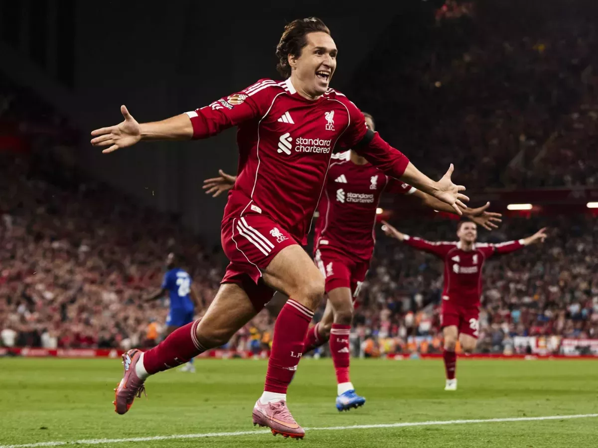 Federico Chiesa Tegaskan Ingin Bertahan di Liverpool