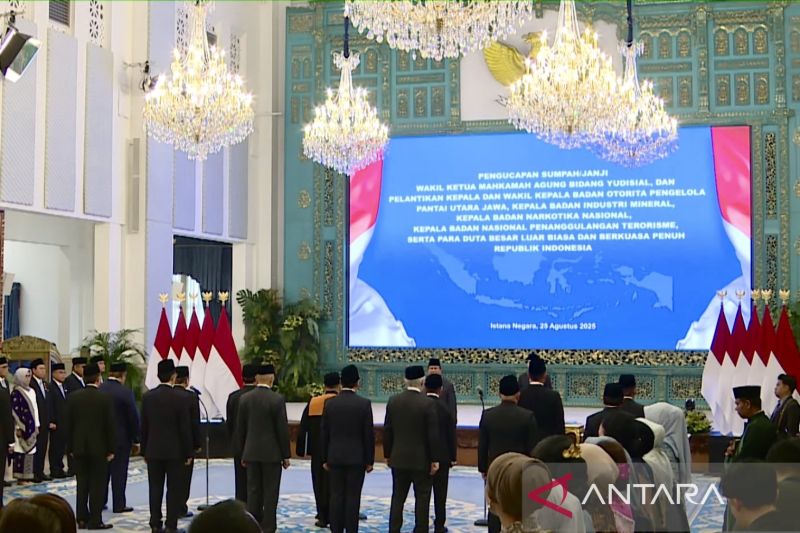 Presiden Prabowo Lantik Irjen Pol. Suyudi Ario Seto sebagai Kepala BNN yang Baru