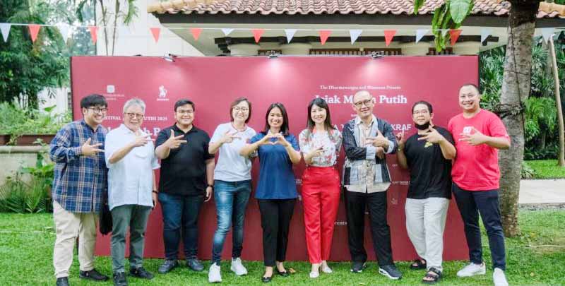 Wamenekraf Tekankan Pelestarian Tradisi untuk Dorong Inovasi Kreatif