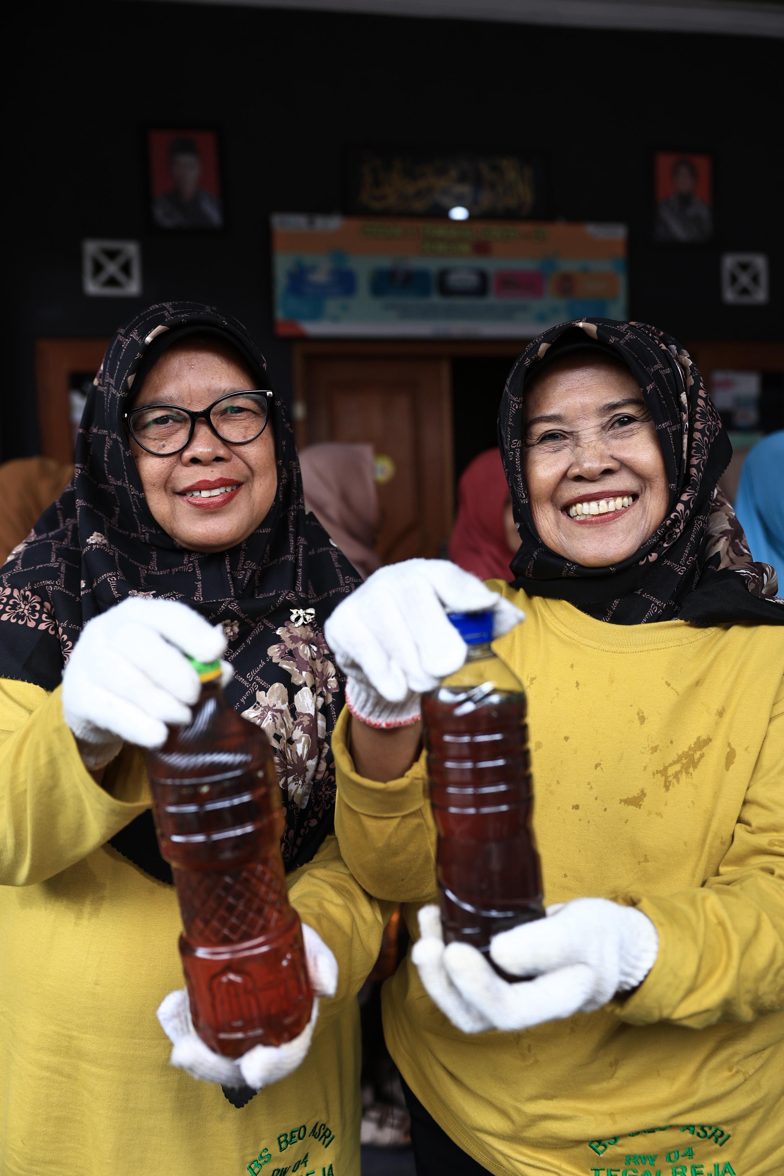 Pertamina Berdayakan Bank Sampah Beo Asri Kelola Minyak Jelantah, Hasilkan Energi Bersih dan Sumber Ekonomi Bagi 880 Warga Cilacap Selatan