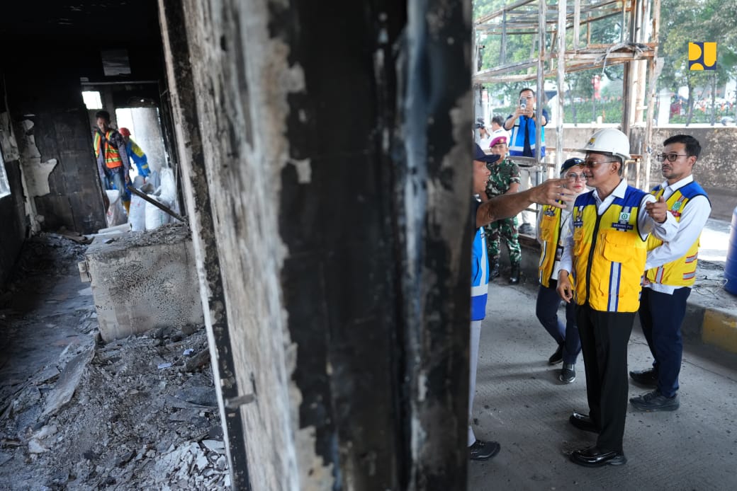 Kementerian PU Awasi Ketat Rehabiltasi Fasum Pasca Demo 