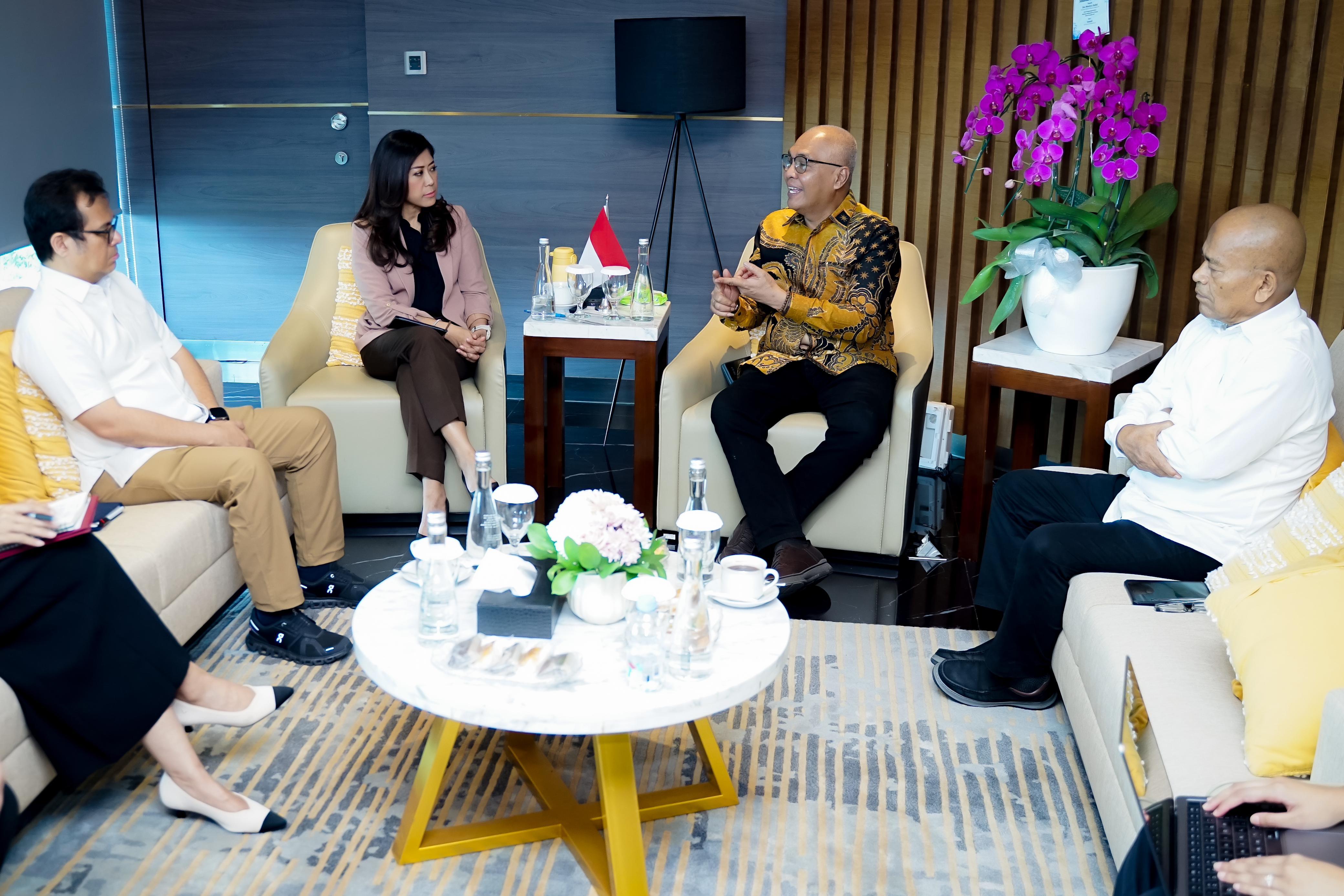 Menkomdigi Terima Ketum PWI Terpilih, Meutya: Kami Siap Berkolaborasi
