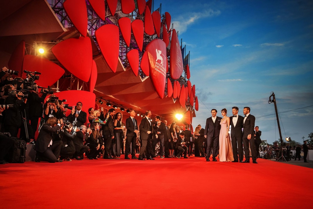 21 Film Bersaing di Festival Venesia, Siapa Pemenangnya?