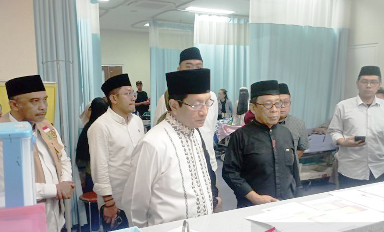 Menteri Agama Janji Renovasi Majelis Taklim Bogor yang Ambruk Tewaskan 3 Orang